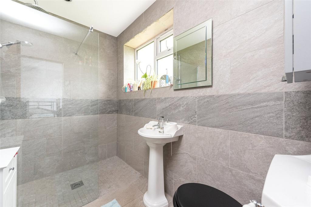 Bed Four En Suite
