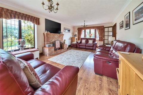 17 Amstel Close, Spalding, PE11 3HB