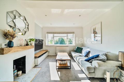 2 bedroom flat for sale, Milespit Hill,  Mill Hill, NW7
