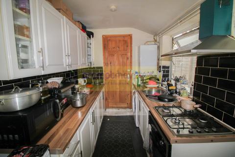 undefined, Warwick Road West Luton LU4 8BJ