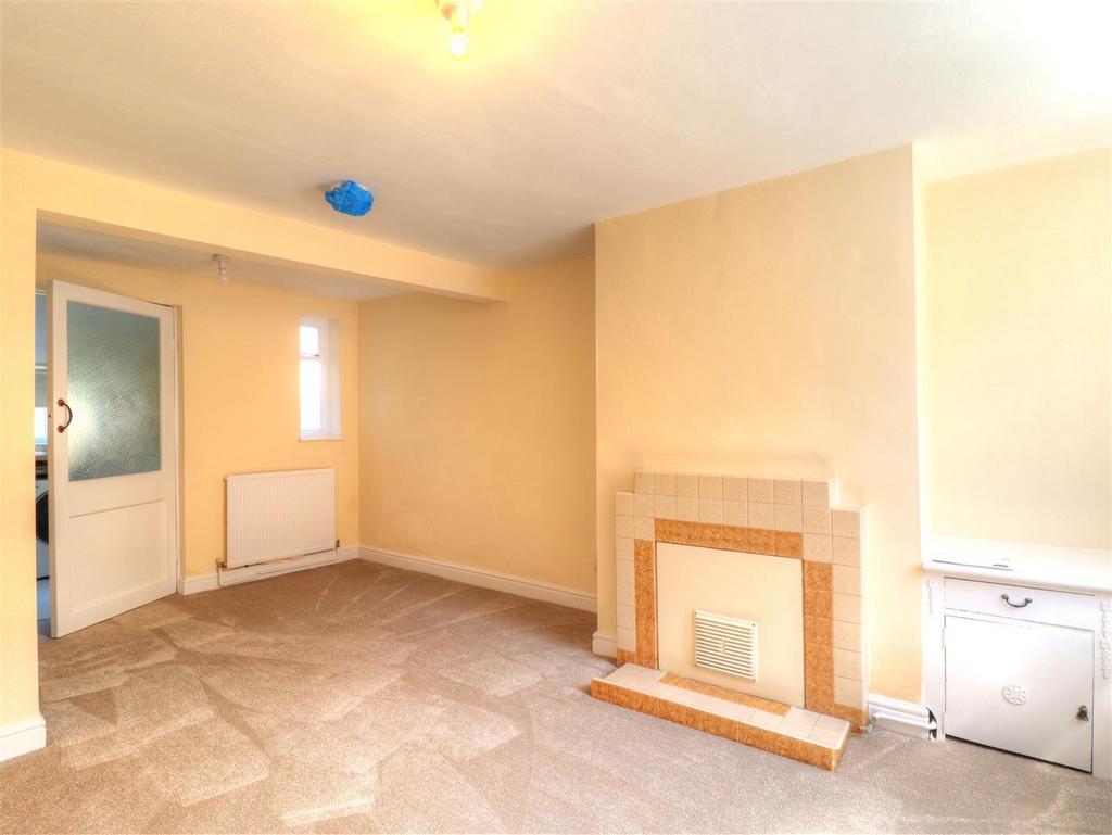 Living/dining room