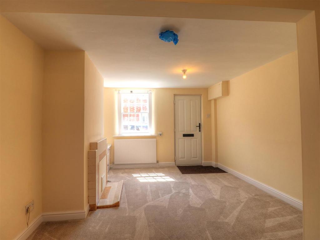 Living/ dining room