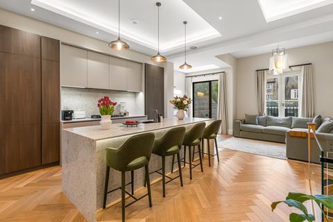 3 bedroom apartment for sale, Elm Park Road, London SW3