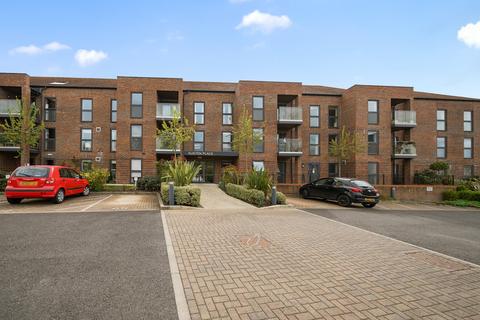 2 bedroom retirement property for sale, Lower Turk Street, Alton, Hampshire, GU34