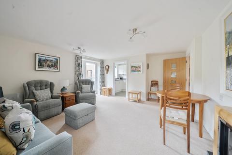 2 bedroom retirement property for sale, Lower Turk Street, Alton, Hampshire, GU34