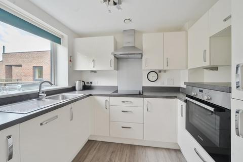 2 bedroom retirement property for sale, Lower Turk Street, Alton, Hampshire, GU34