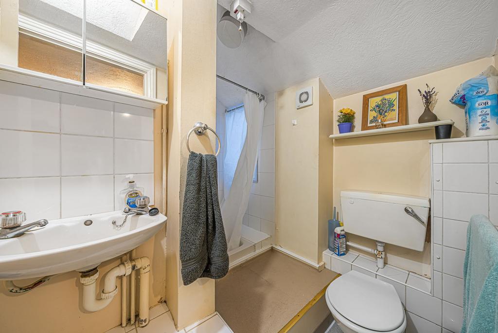 Flat 3 5 West Street