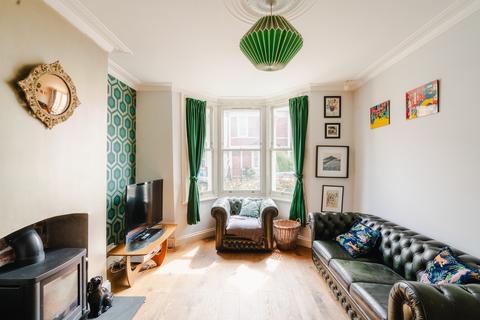 17 Sandbed Road, Bristol, BS2 9TY