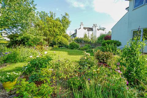 2 bedroom flat for sale, Baldslow Road, Hastings