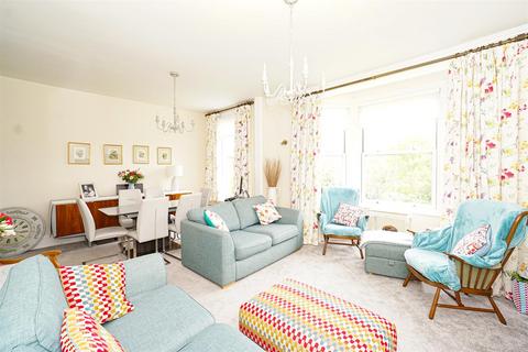 2 bedroom flat for sale, Baldslow Road, Hastings