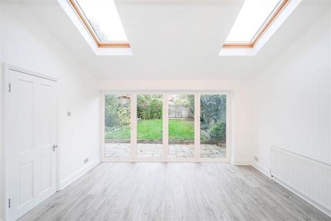 14 Kimberley Road, Chingford, London, E4 6DD