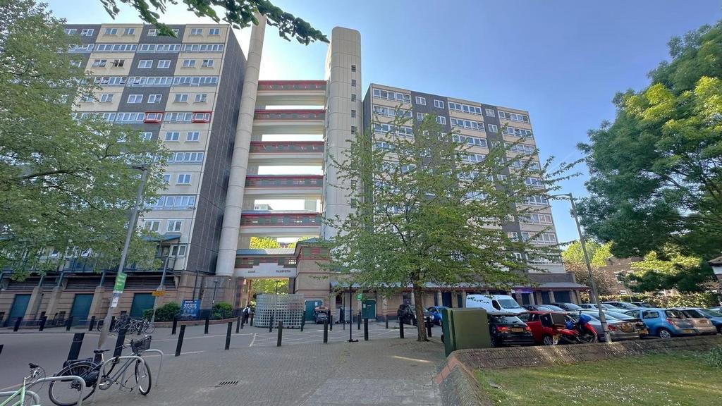 Exterior, Lucas Court, Eden Harper SW11
