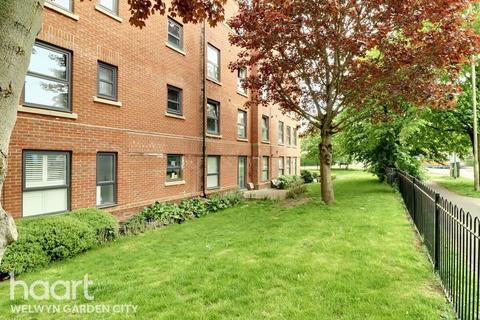 undefined, Bridge Road East, Welwyn Garden City