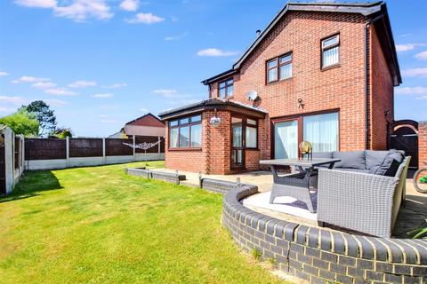 4 bedroom detached house for sale, Derwent Avenue, West Hallam