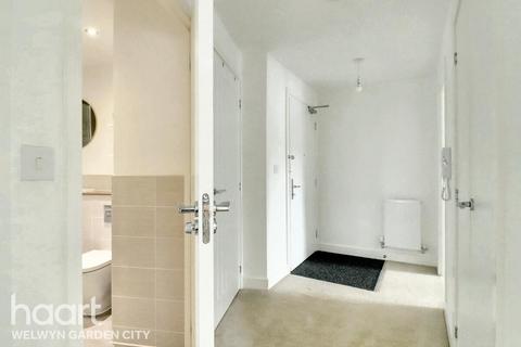 undefined, Bridge Road East, Welwyn Garden City