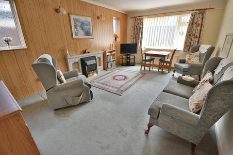 2 bedroom detached bungalow for sale, Ferncroft Road, Bournemouth, BH10