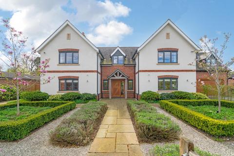 5 bedroom detached house for sale, Bitteswell, Lutterworth, Leicestershire LE17 4LN