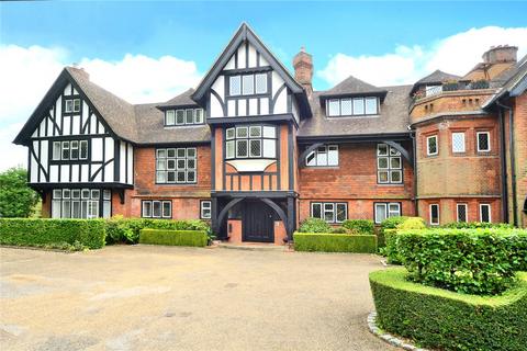 3 bedroom apartment for sale, Holly Hill Park, Holly Hill Drive, Banstead, Surrey, SM7