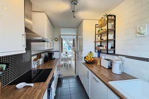 undefined, Berkeley Square, Hemel Hempstead HP2