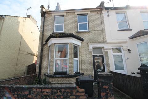 2 bedroom maisonette for sale, Clacton-on-Sea CO15