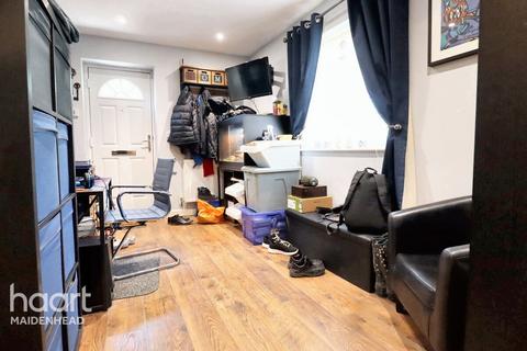 3 bedroom end of terrace house for sale, Ditchling, BRACKNELL