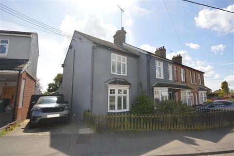 3 bedroom end of terrace house for sale, Clare Road, Braintree, CM7