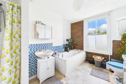 44 Bath Road, Stroud, GL5 3JL