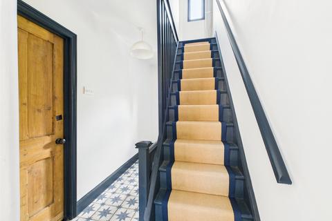 44 Bath Road, Stroud, GL5 3JL