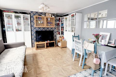 3 bedroom semi-detached house for sale, Garden Drive, Brampton