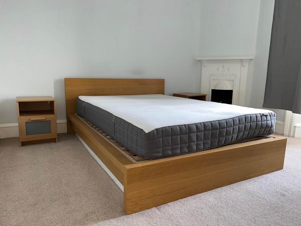 Bed2 01