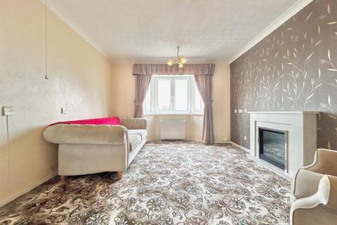 1 bedroom house for sale, Thurlow, Lowton