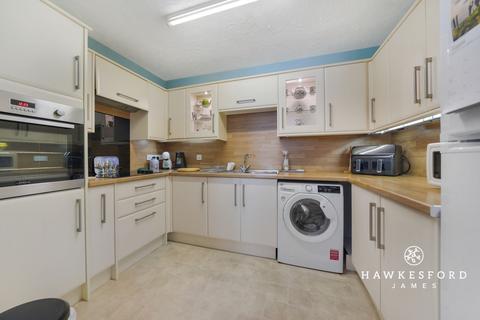 2 bedroom retirement property for sale, Barkers Court, Sittingbourne ME10