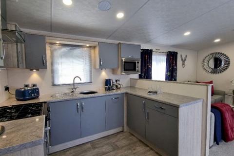 2 bedroom lodge for sale, Lodge 10, Gilfachrheda SA45