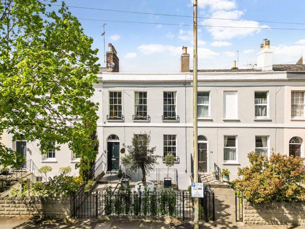 74 Hewlett Road