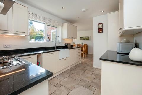 7 Callaways Road, Shipston-on-stour, CV36 4HB