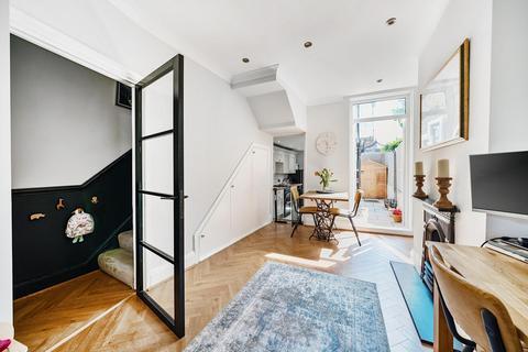 62 Brookdale Road, London, SE6 4JR