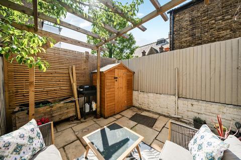 62 Brookdale Road, London, SE6 4JR