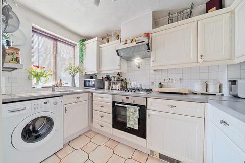 2 bedroom terraced house for sale, Ferns Mead, Farnham, GU9