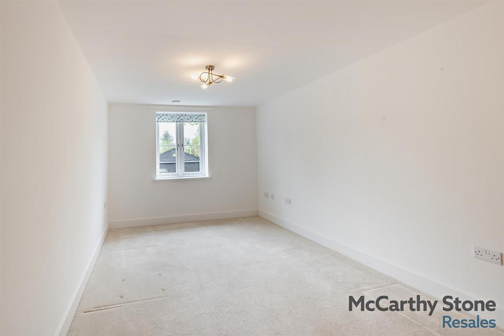 8644713-interior10-800.jpg