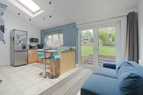 33 Beauchief Rise, Sheffield, S8 0EL