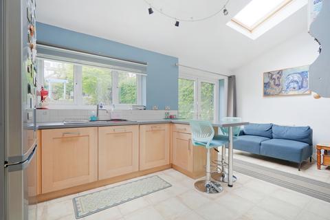 33 Beauchief Rise, Sheffield, S8 0EL