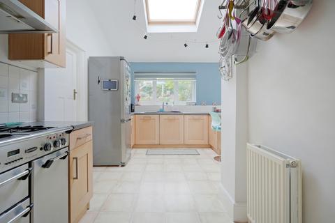 33 Beauchief Rise, Sheffield, S8 0EL