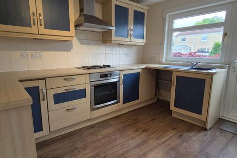 2 bedroom flat to rent, Gilmartin Road, Linwood