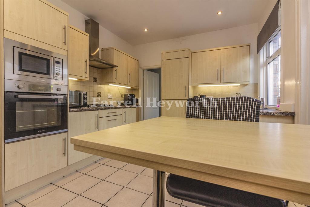 Kitchen b