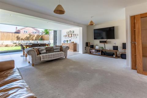 17 Cavendish Close, Saltford, Bristol, BS31 3LH