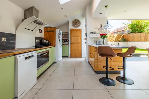 17 Cavendish Close, Saltford, Bristol, BS31 3LH
