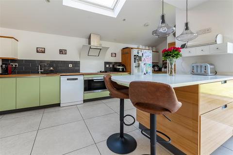 17 Cavendish Close, Saltford, Bristol, BS31 3LH