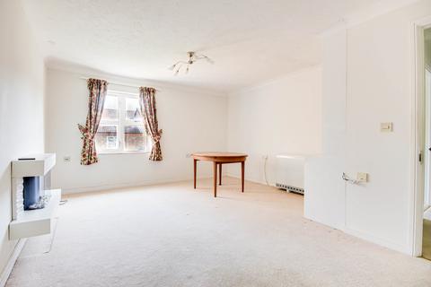 2 bedroom maisonette for sale, Harvest Court, St Albans, AL4