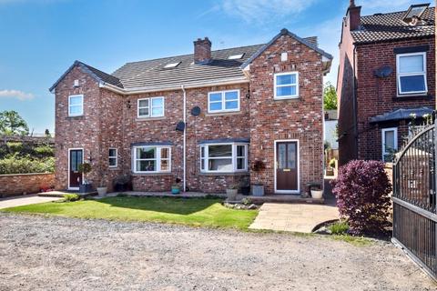 3 bedroom semi-detached house for sale, Burkill Street, Wakefield, West Yorkshire