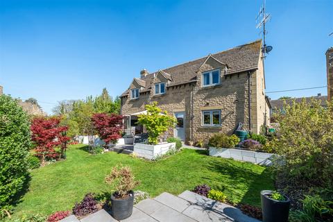 4 bedroom detached house for sale, Shipton Road, Ascott-Under-Wychwood, Chipping Norton